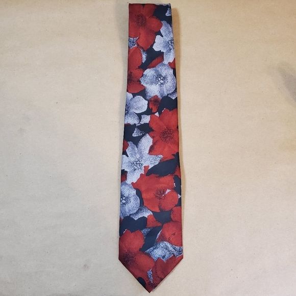 Vintage Other - Vintage Red Grey Black Floral Tie